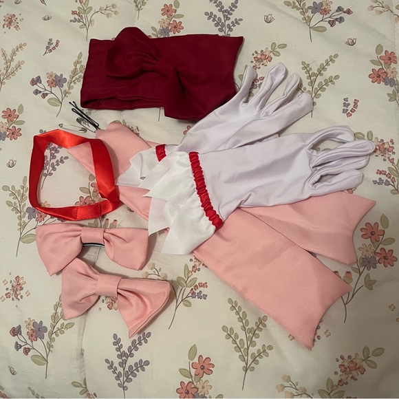 Madoka Magica Cosplay + Accessories - Picture 7 of 7